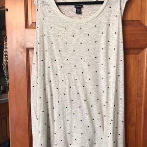 Tank with gold studs