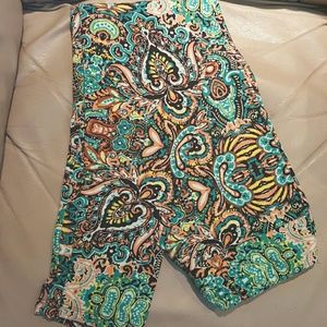 LuLaRoe Tall and Curvy Leggings