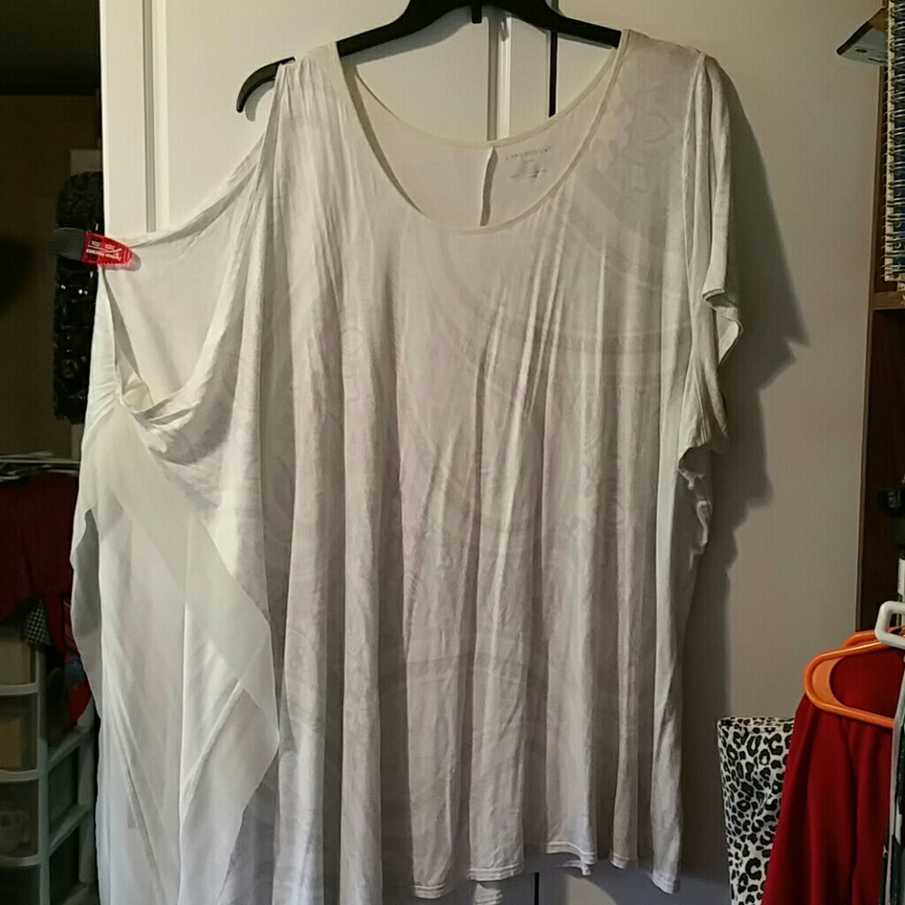 Sz 28 Lane Bryant UNIQUE Top NWOT