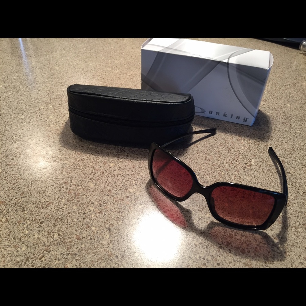 Oakley sunglasses