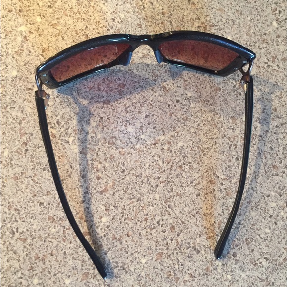 Oakley sunglasses - Picture 7 of 7