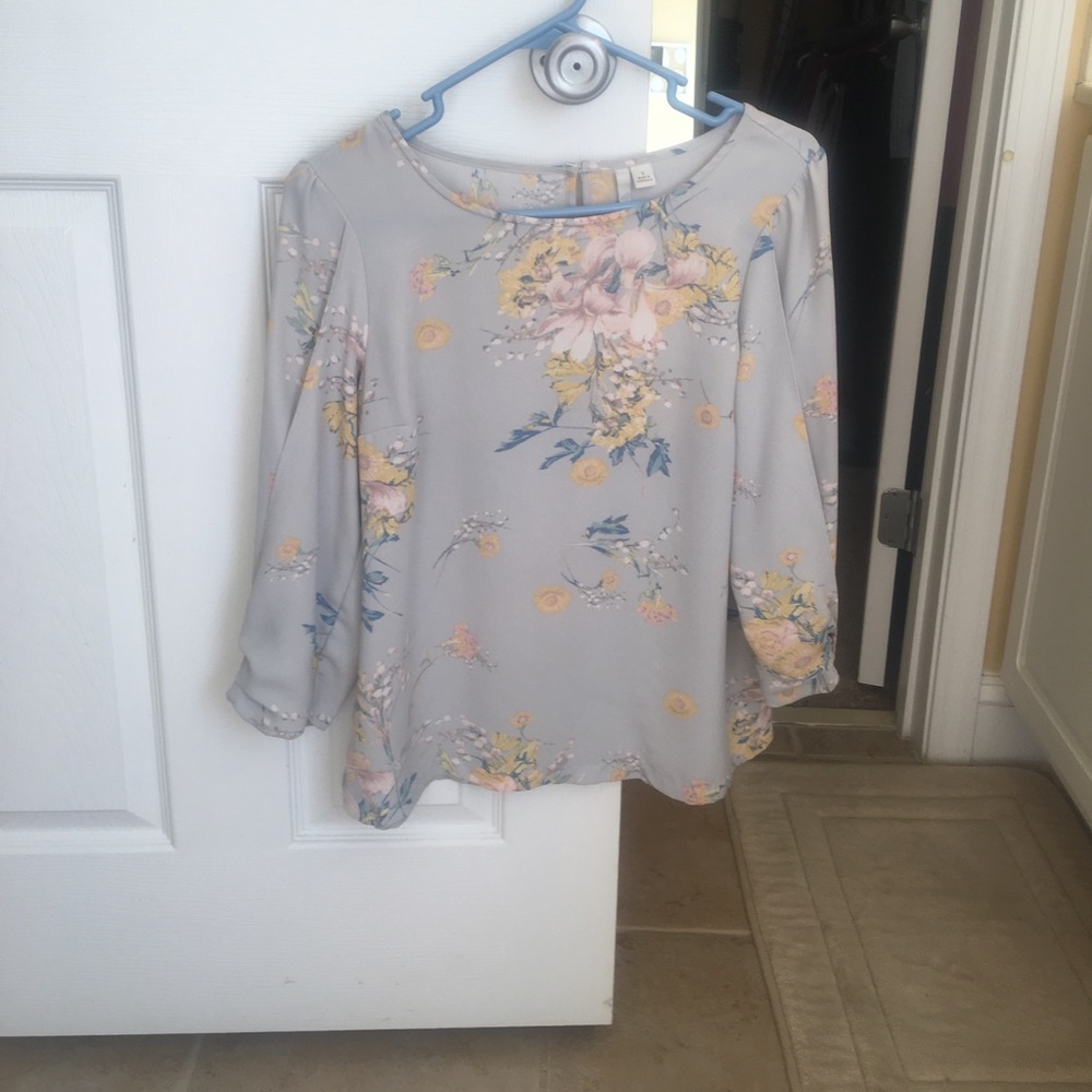 Lauren Conrad blouse