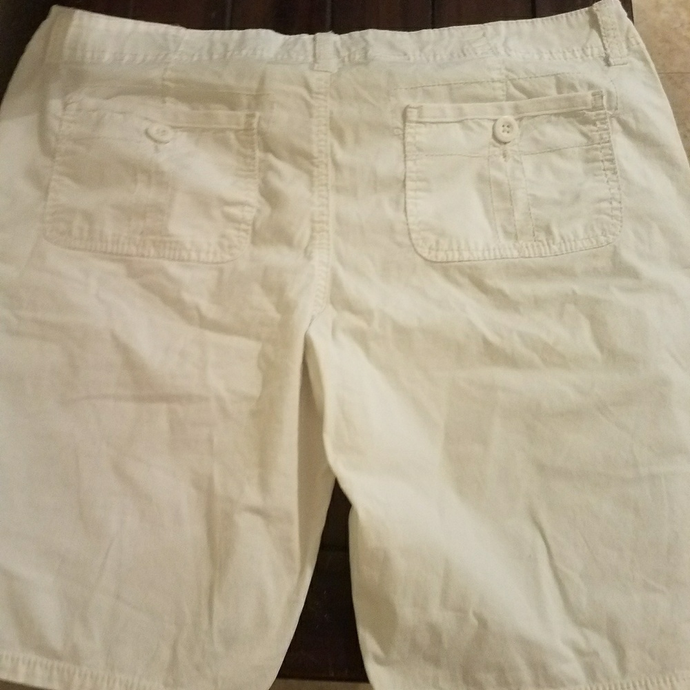 Unionbay white shorts