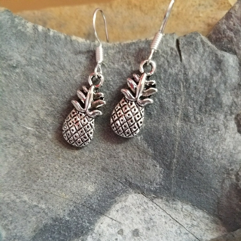 Pineapple charm earrings