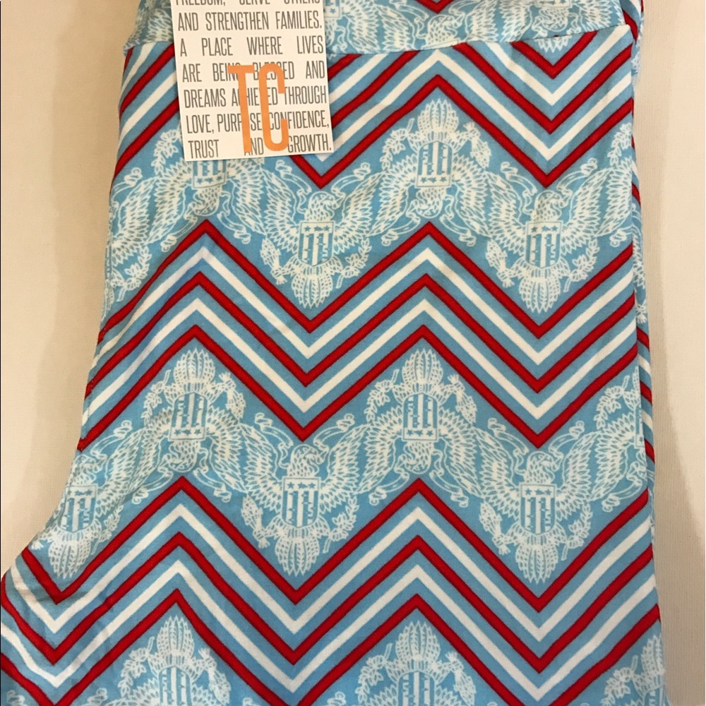 Brand new LuLaRoe Americana TC leggings