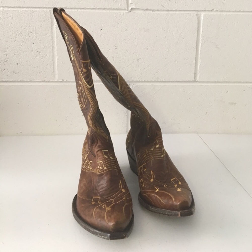 ✂️sale✂️ Old Gringo boots size 8.5