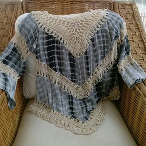 Stunning knit and tie-dye blouse