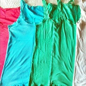 6 American Eagle tanks with lace details size L