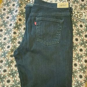Women's Black Levi's 515 Boot Cut sz 12 Long