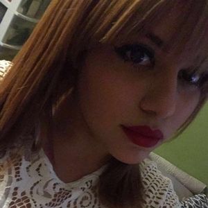 Meet your Posher, Natasha