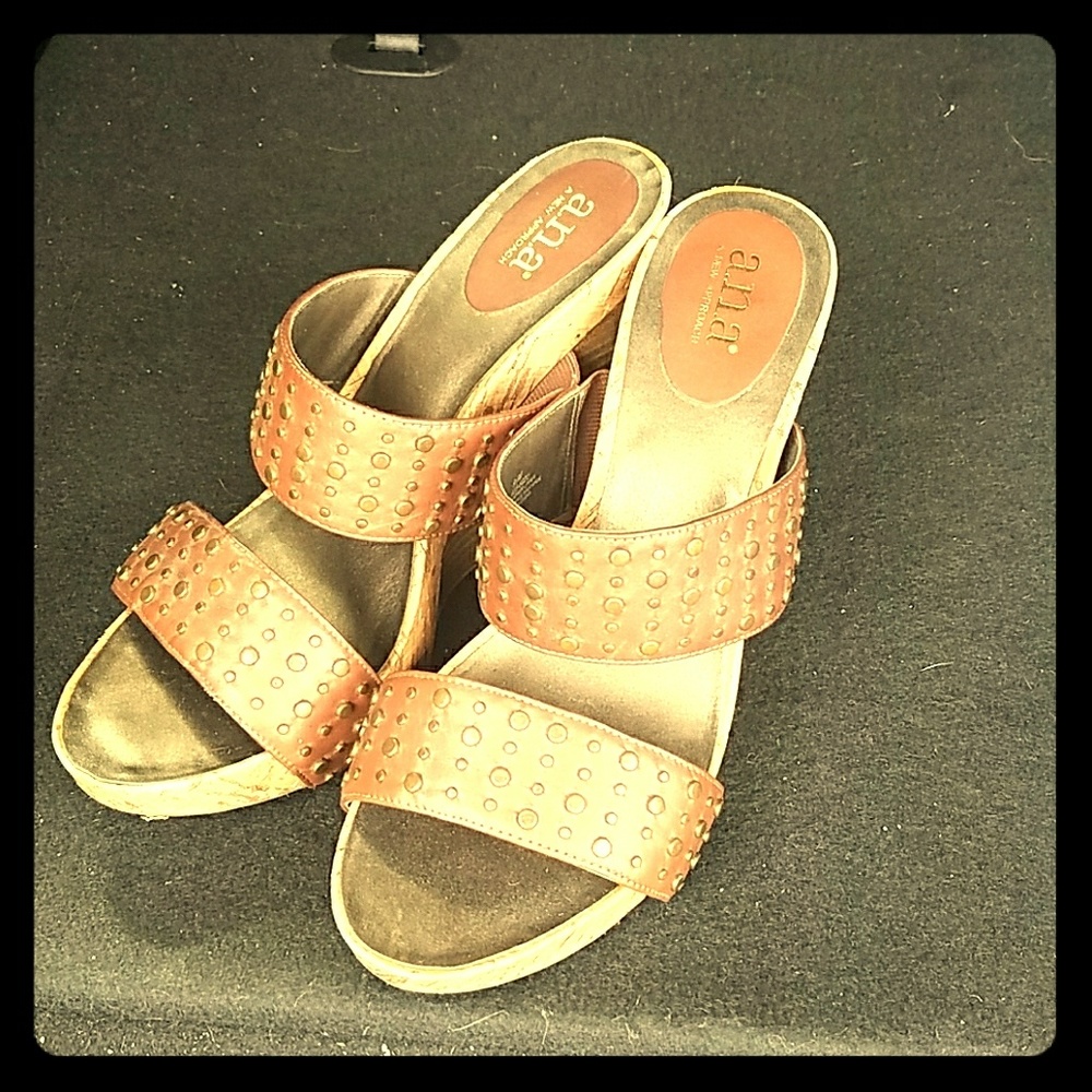 ANA wedge sandels