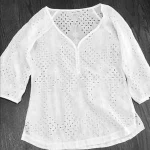 Banana republic white eyelet shirt