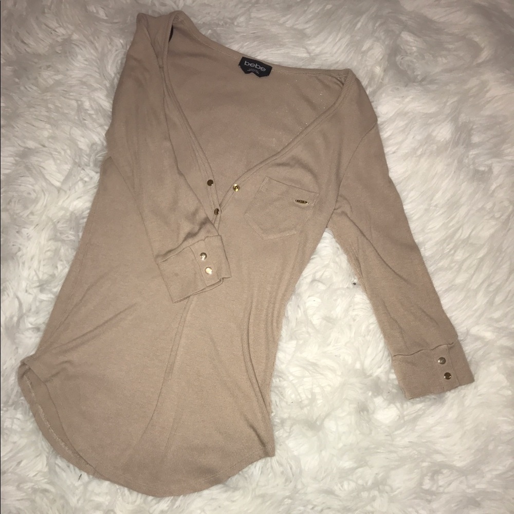 Traded with Alexandra! BEBE ribbed-button v-neck