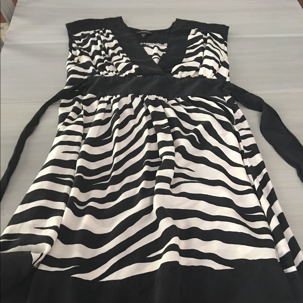 Bebe Silk Kimono Dress Gently Used Medium