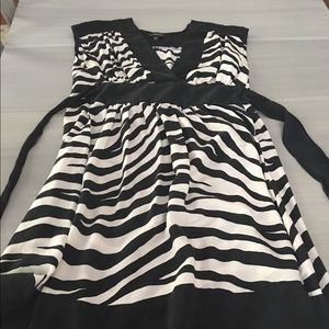 Bebe Silk Kimono Dress Gently Used Medium