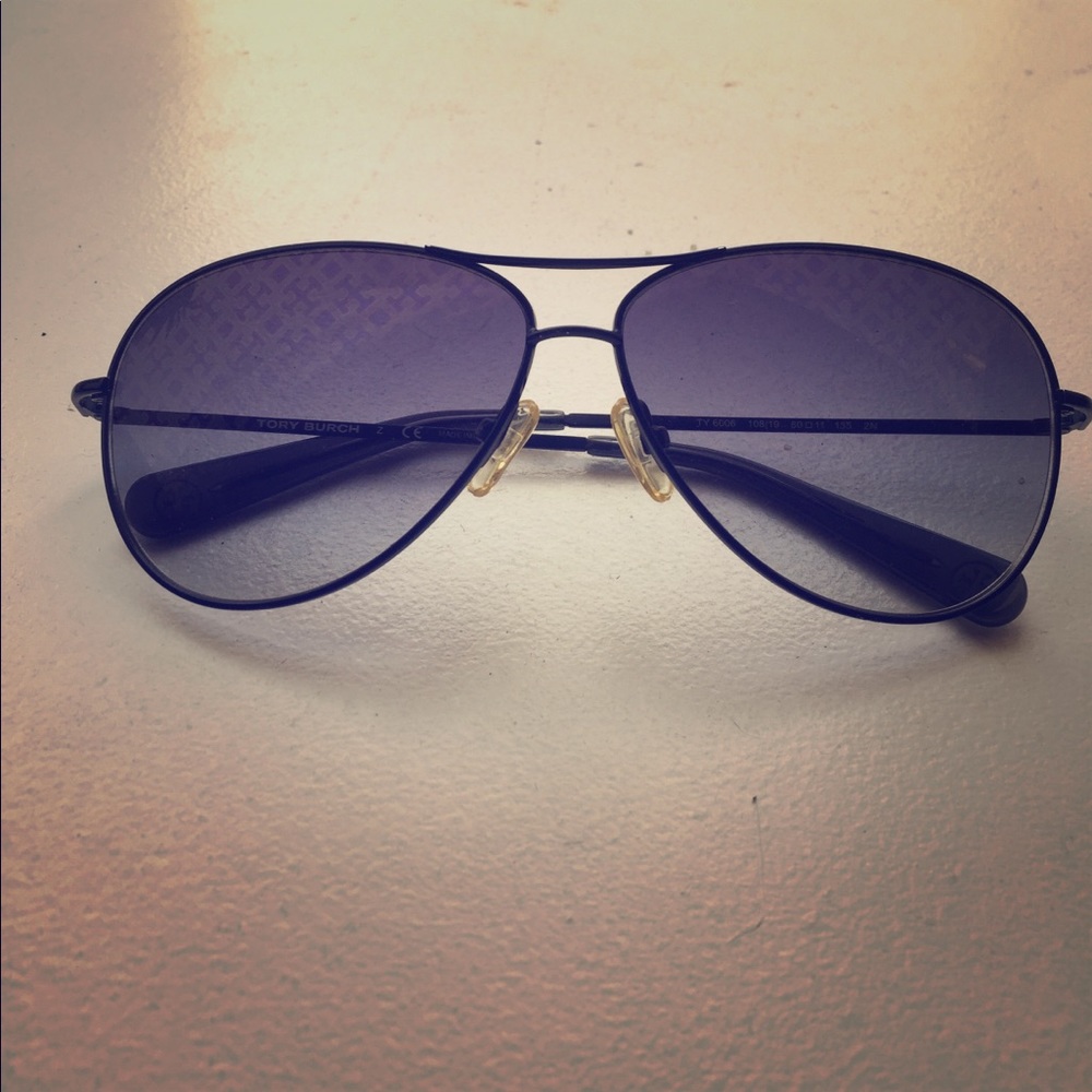 Navy Tory Burch logo lens aviators