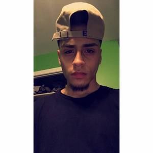 Meet your Posher, Devin