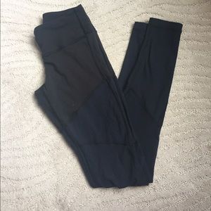 Lululemon blue and black stripe leggings RARE💙🖤