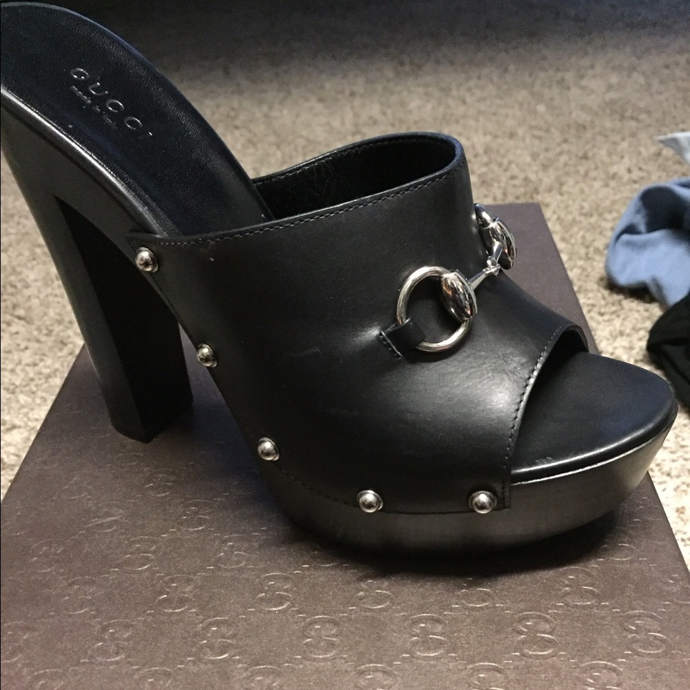 Gucci clogs taking payment thru 🅿️🅿️