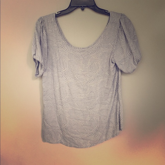 Gap top - Picture 1 of 3