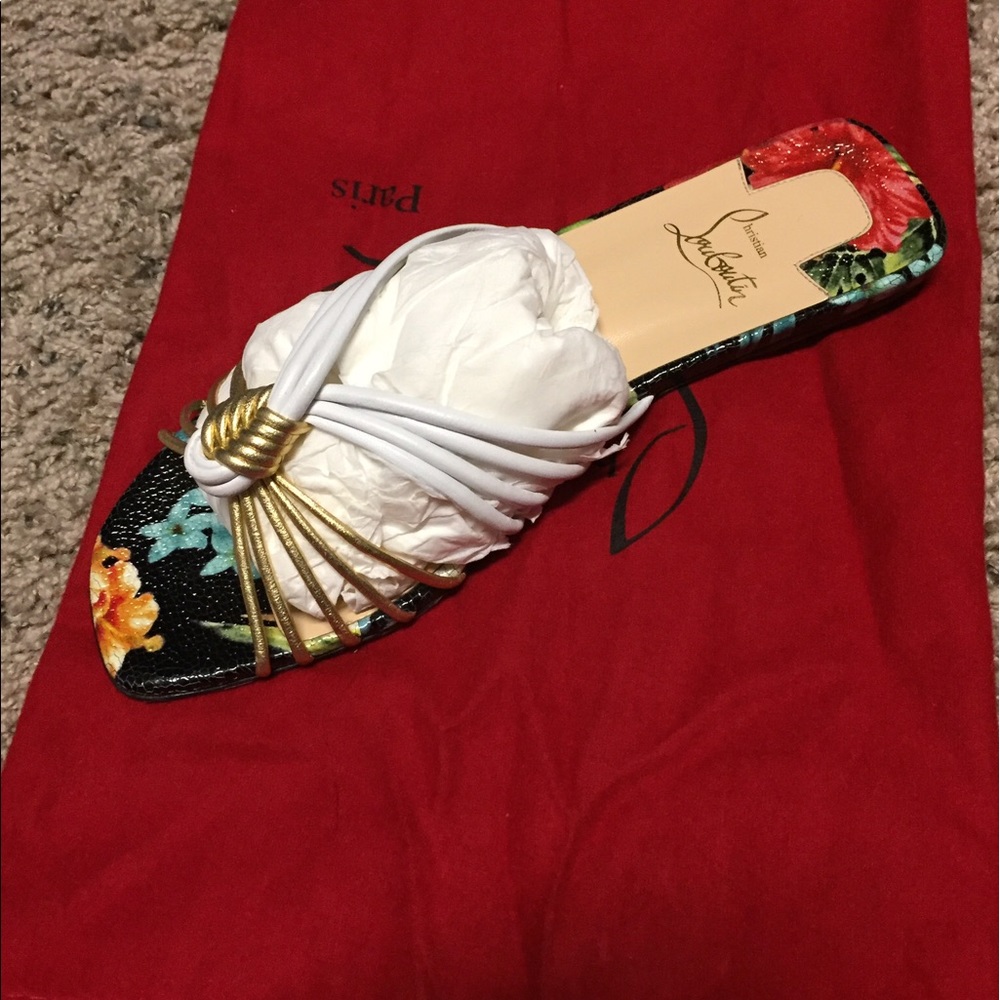 Sandals taking payment thru 🅿️🅿️