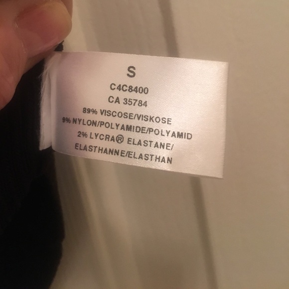 Precise Petite Top - Picture 5 of 6