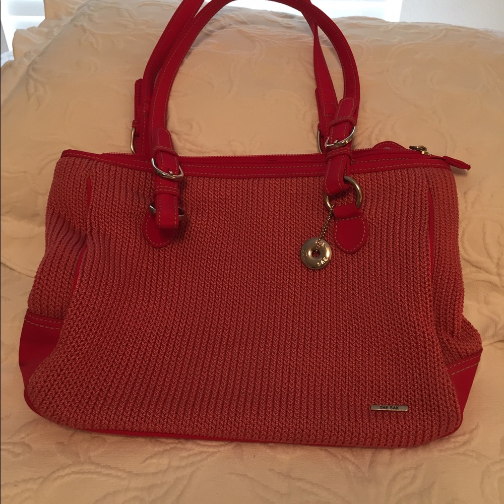 SALE🌸Pretty in pink SAK purse with inside pockets