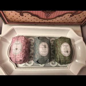 3 FRESH OVAL SOAPS