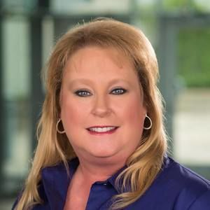 Meet your Posher, Becky