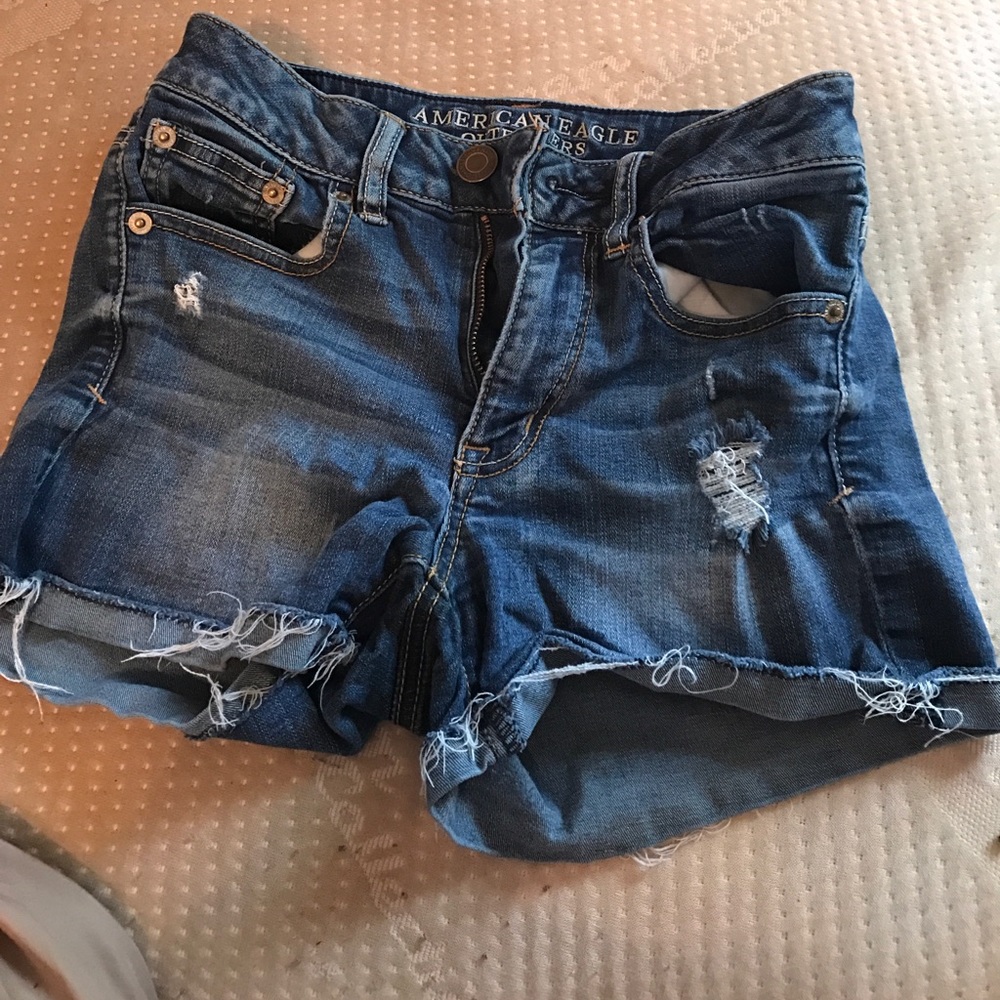 American Eagle hi rise shorts