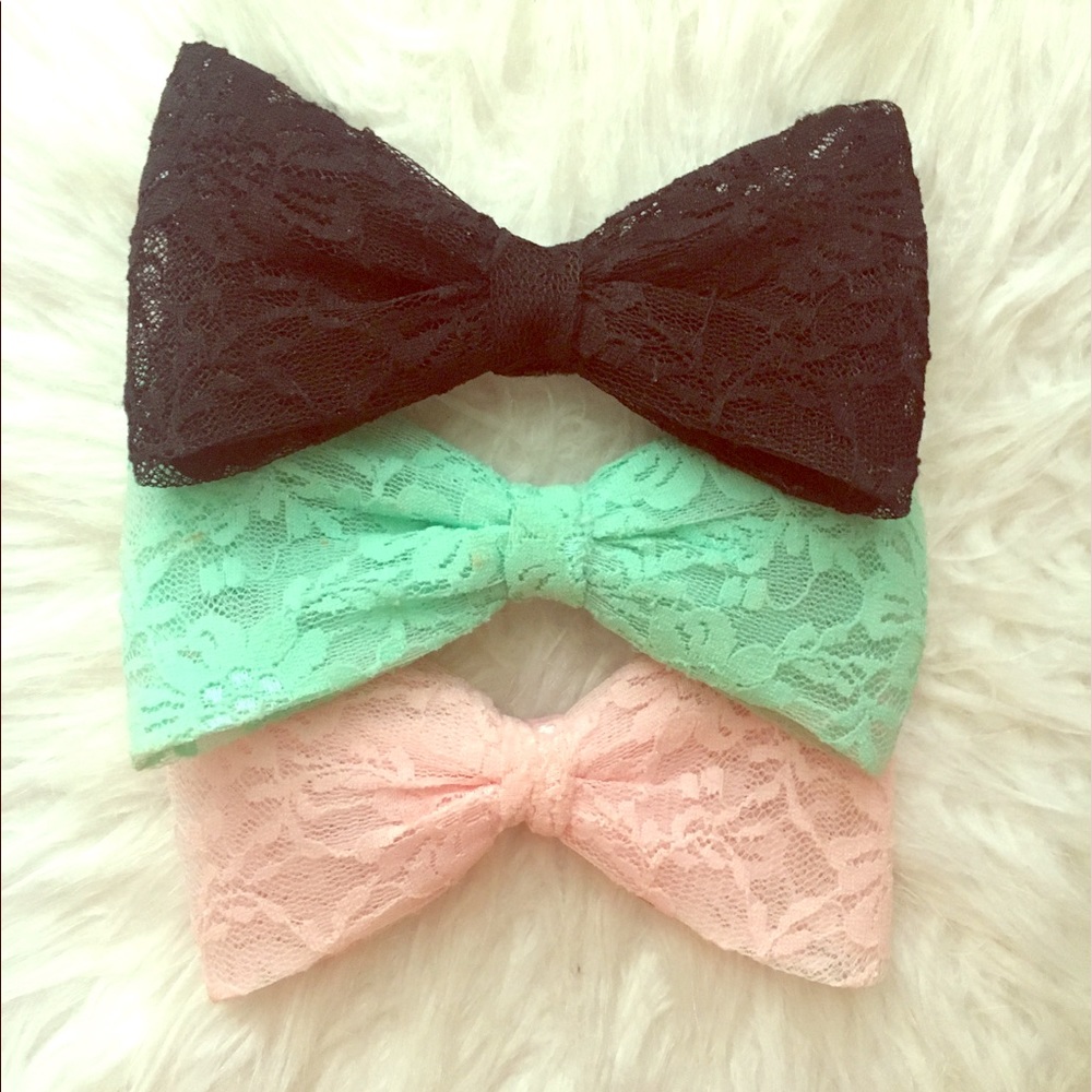 SALE 3 Bows!🎀🎀🎀