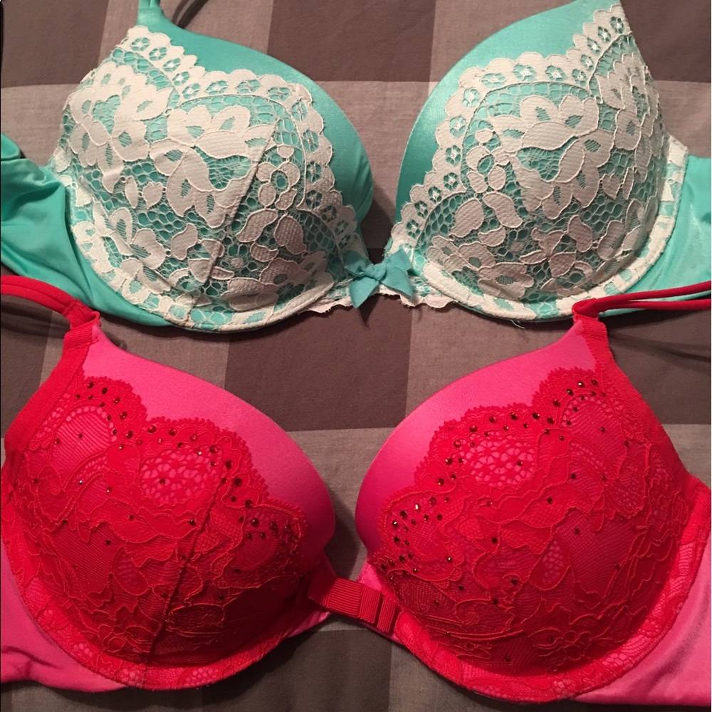 2 Very Sexy VS Bras 34b sale today only