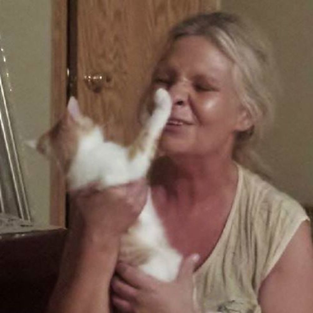 Meet your Posher, Janet