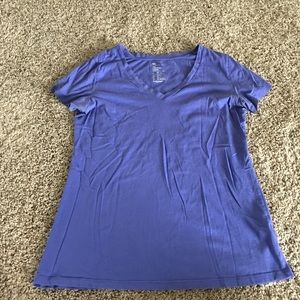 Purple gap V-neck