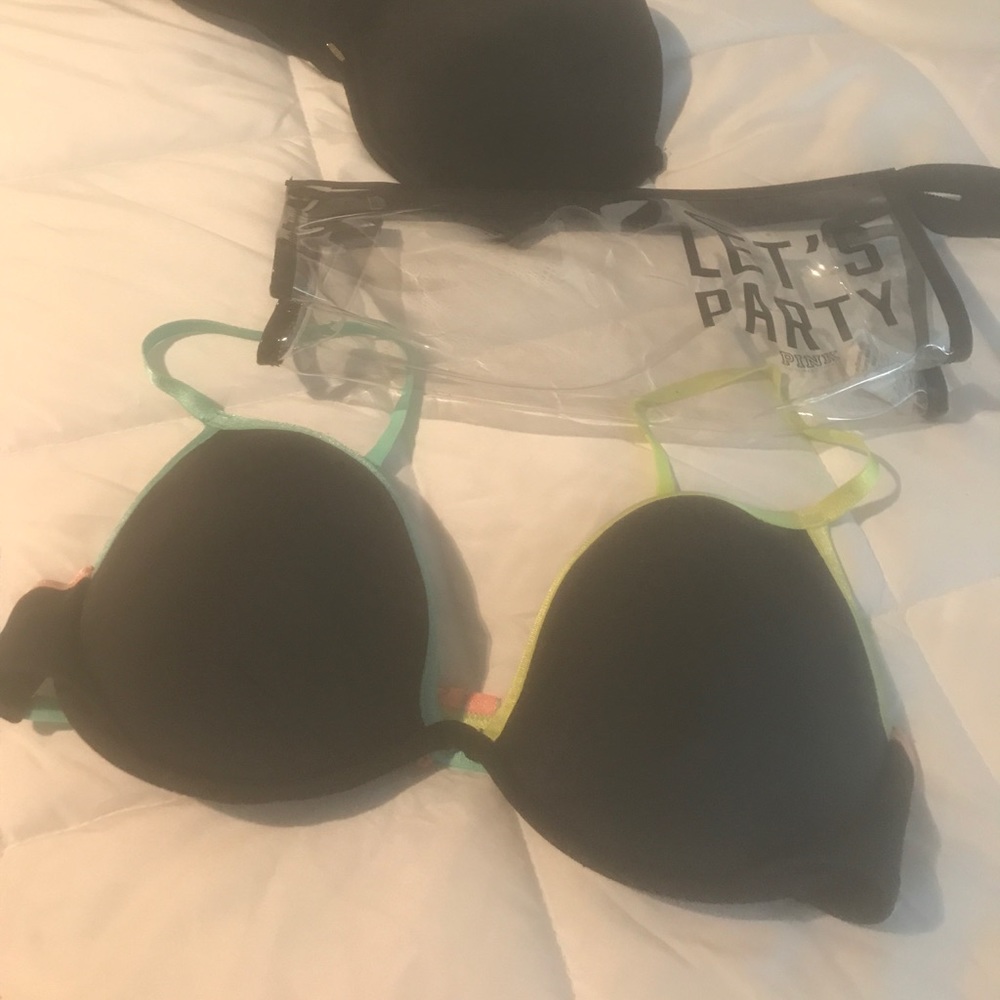 Cute VS Swim top.  Size 36C.