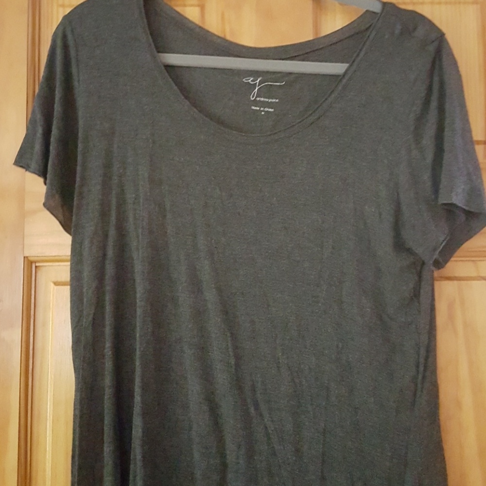 Hi lo t-shirt