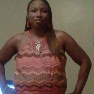 Meet your Posher, Lynn tee