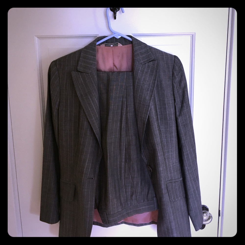 Women's Professional Outfit