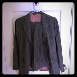 Women's Professional Outfit