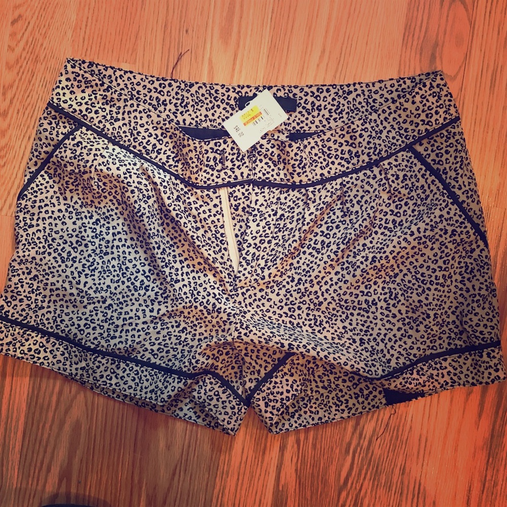 100% polyester shorts