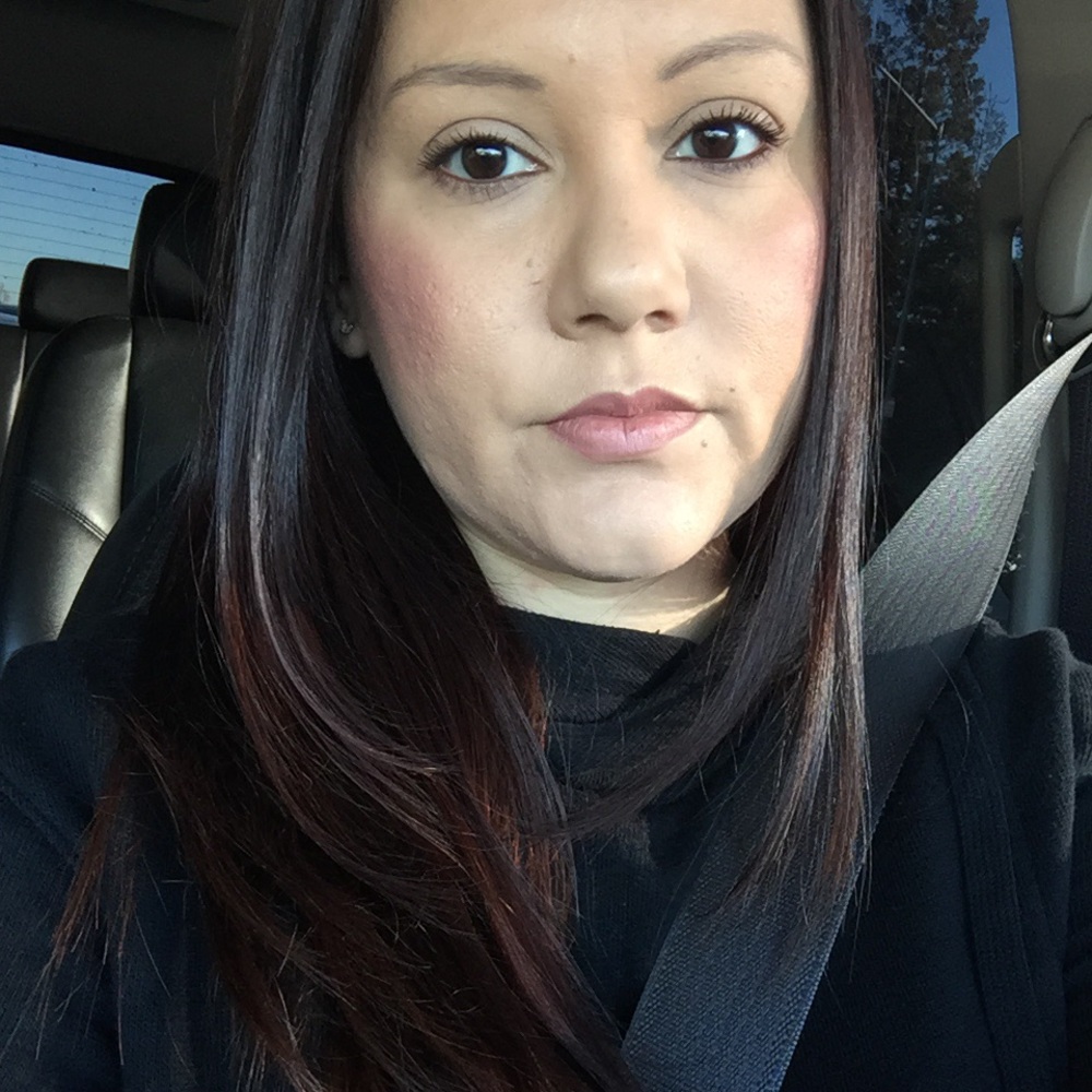 Meet your Posher, Val