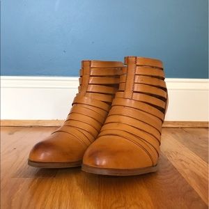 The heel was too high for me and made me clumsier.