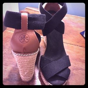 Tory Burch Wedges/Espadrilles size 6/12 like new!