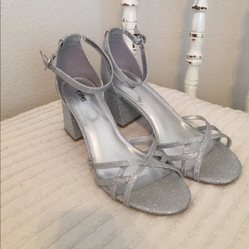 Glittery Fioni Block Heels