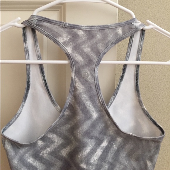 Lululemon "Aztec" Cool Racerback - Picture 5 of 5