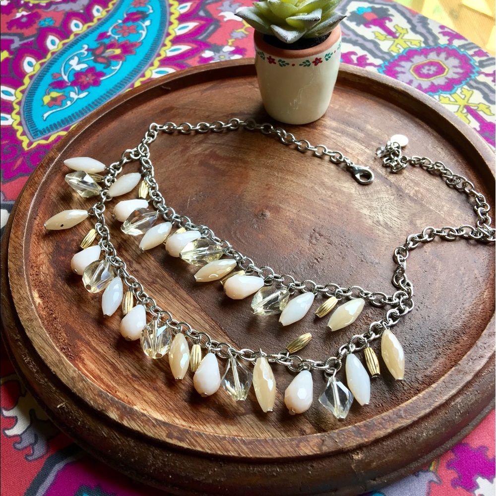 Beaded necklace