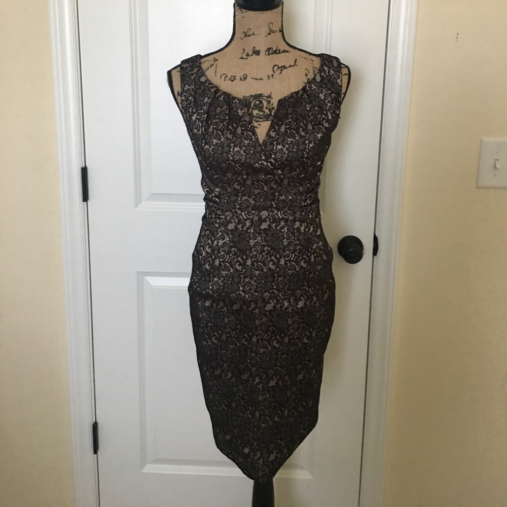 ✨ADRIANNA PAPELL PETITE dress✨