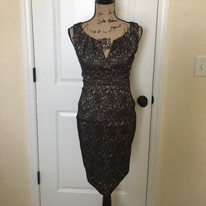 ✨ADRIANNA PAPELL PETITE dress✨