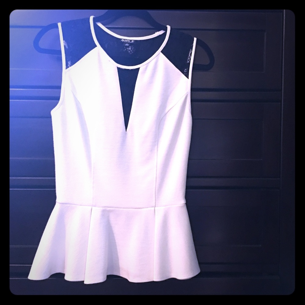 Poplin top with back lace back