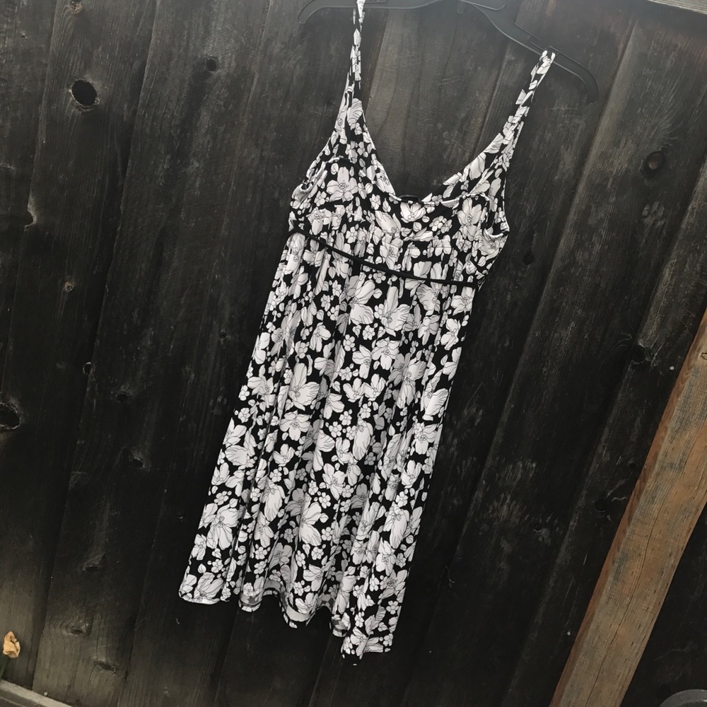 F. L. P. Dress - Picture 2 of 6
